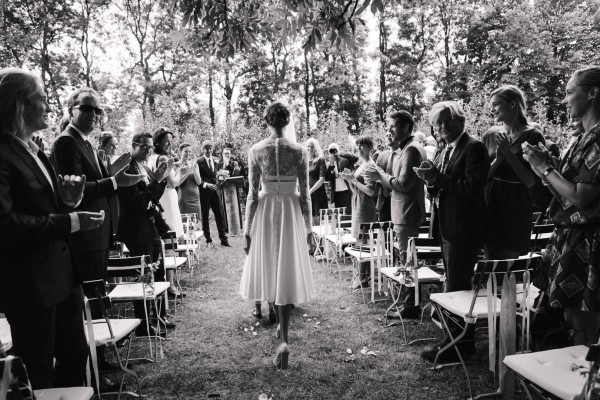 Bette Franke getting married at the orchard of the Olmenhorst