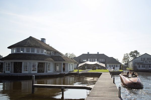 Getting married near the water: Finley het Witte Huis